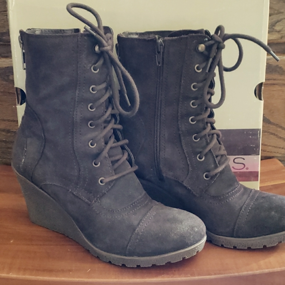 Boots  - Skechers